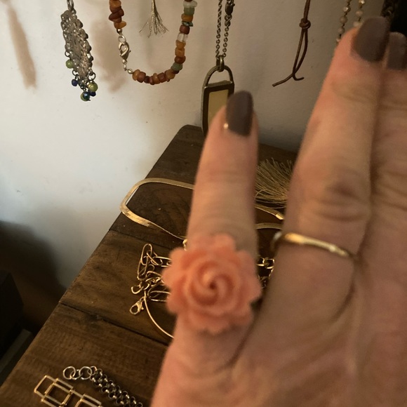 Vintage Pink Rose Adjustable Ring - Picture 6 of 6